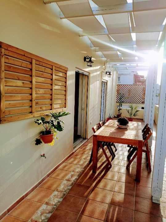 Sonema Seaside Apt Ханя Екстериор снимка